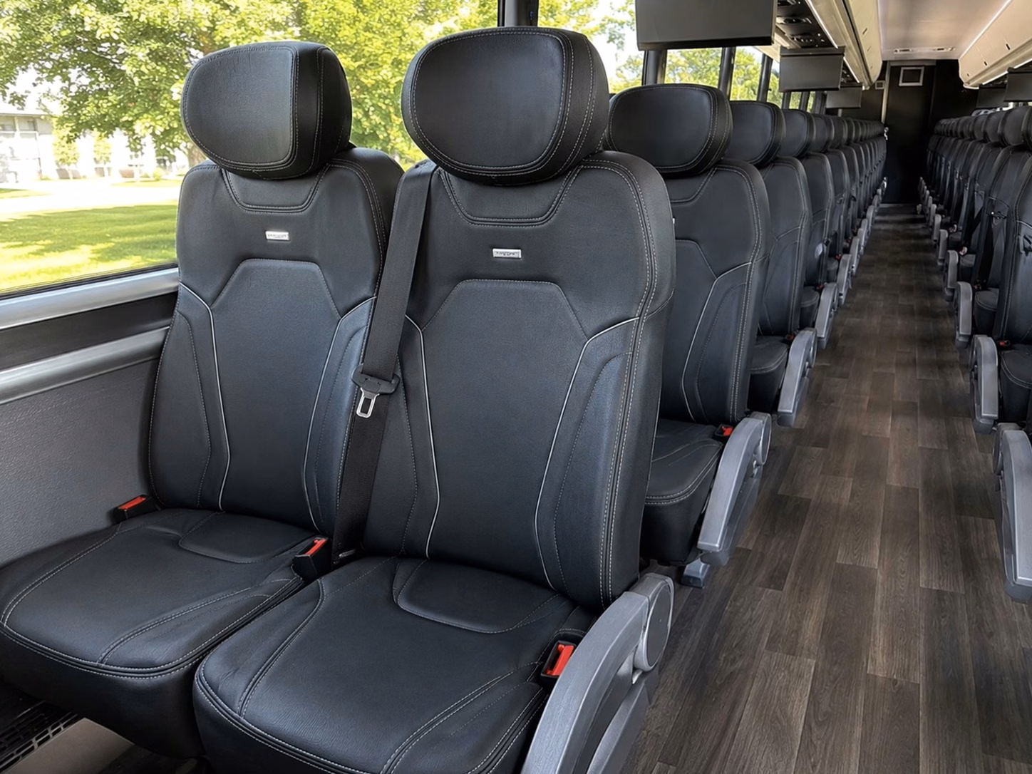 san francisco bridal party shuttle buses that keep your timeline on track